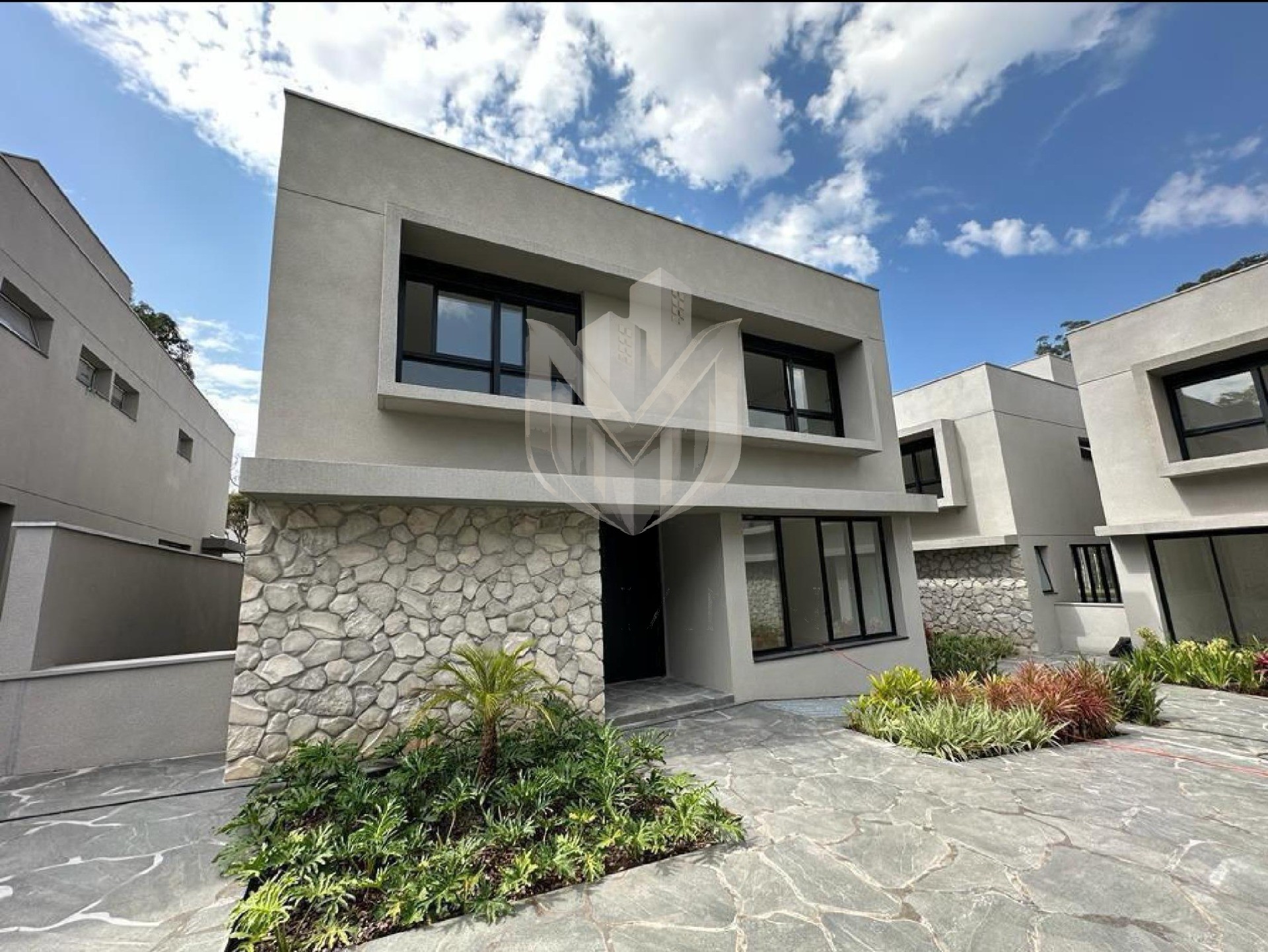 Casa, 4 quartos, 828 m² - Foto 1