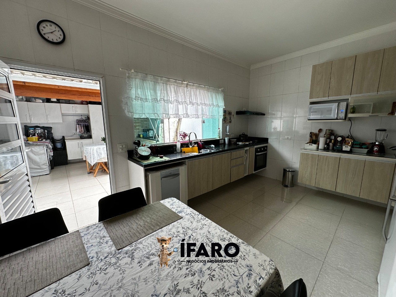 Casa, 4 quartos, 300 m² - Foto 33
