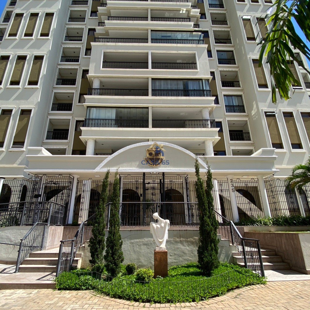 Apartamento, 4 quartos, 252 m² - Foto 2
