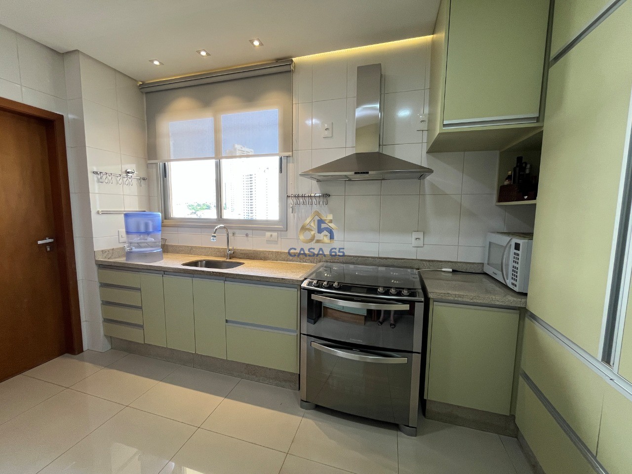 Apartamento, 3 quartos, 157 m² - Foto 1