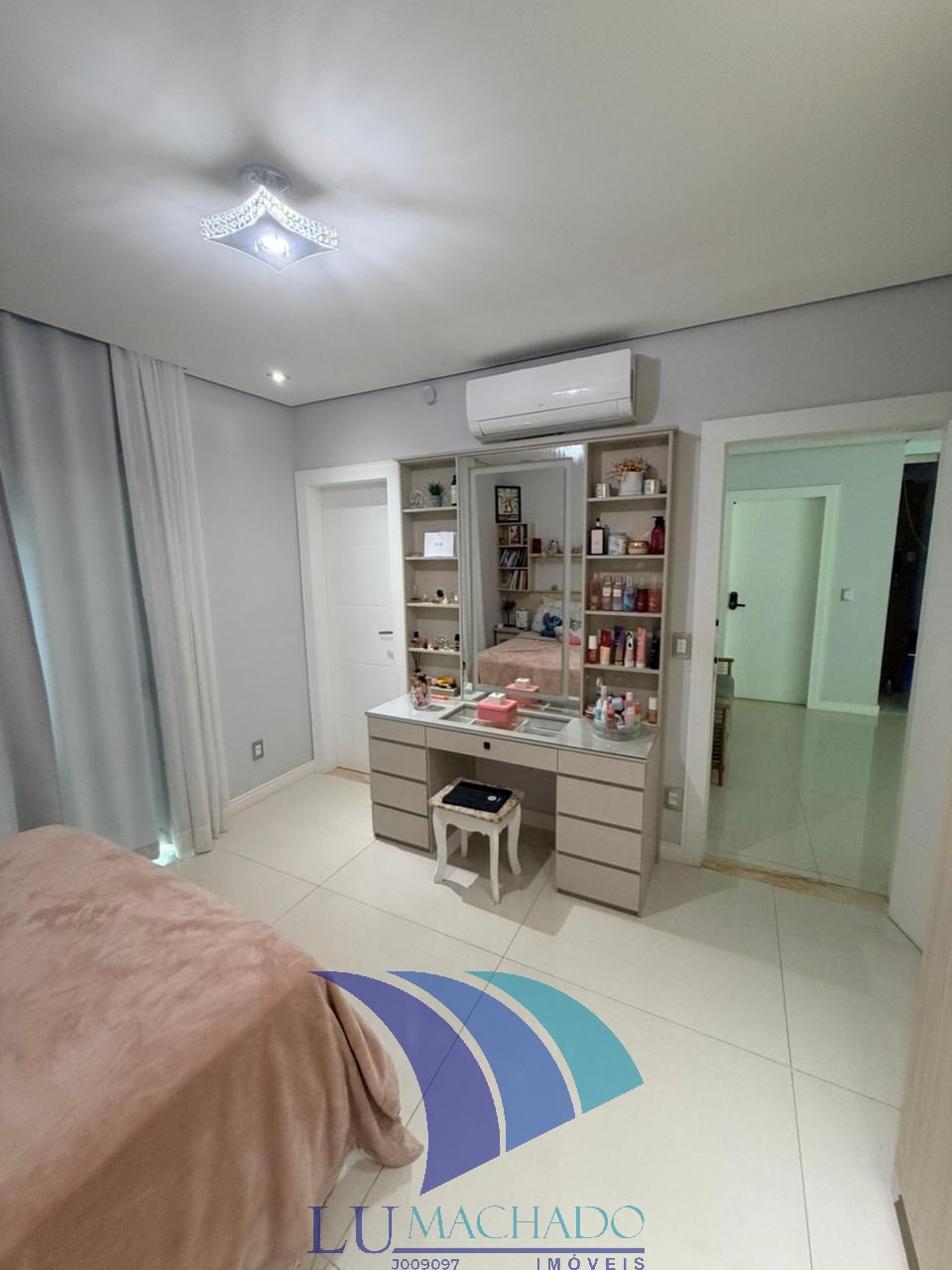 Casa, 4 quartos, 300 m² - Foto 57