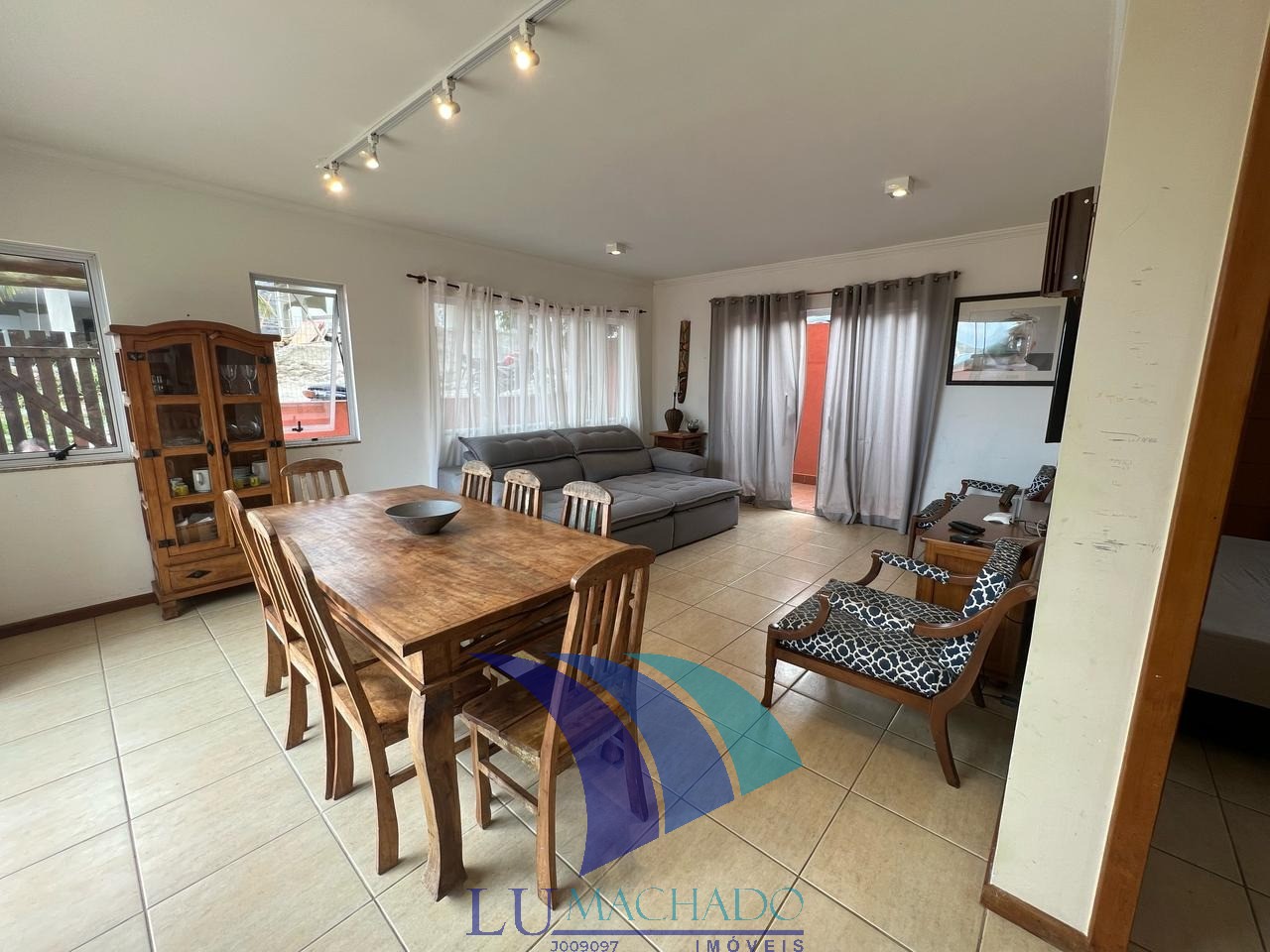 Casa, 3 quartos, 180 m² - Foto 3
