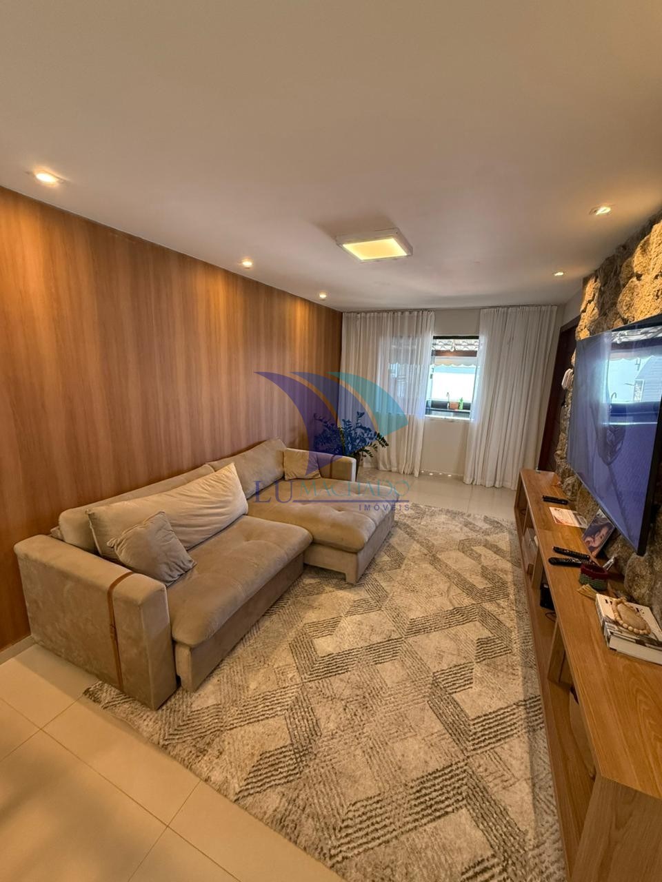 Casa, 4 quartos, 125 m² - Foto 1
