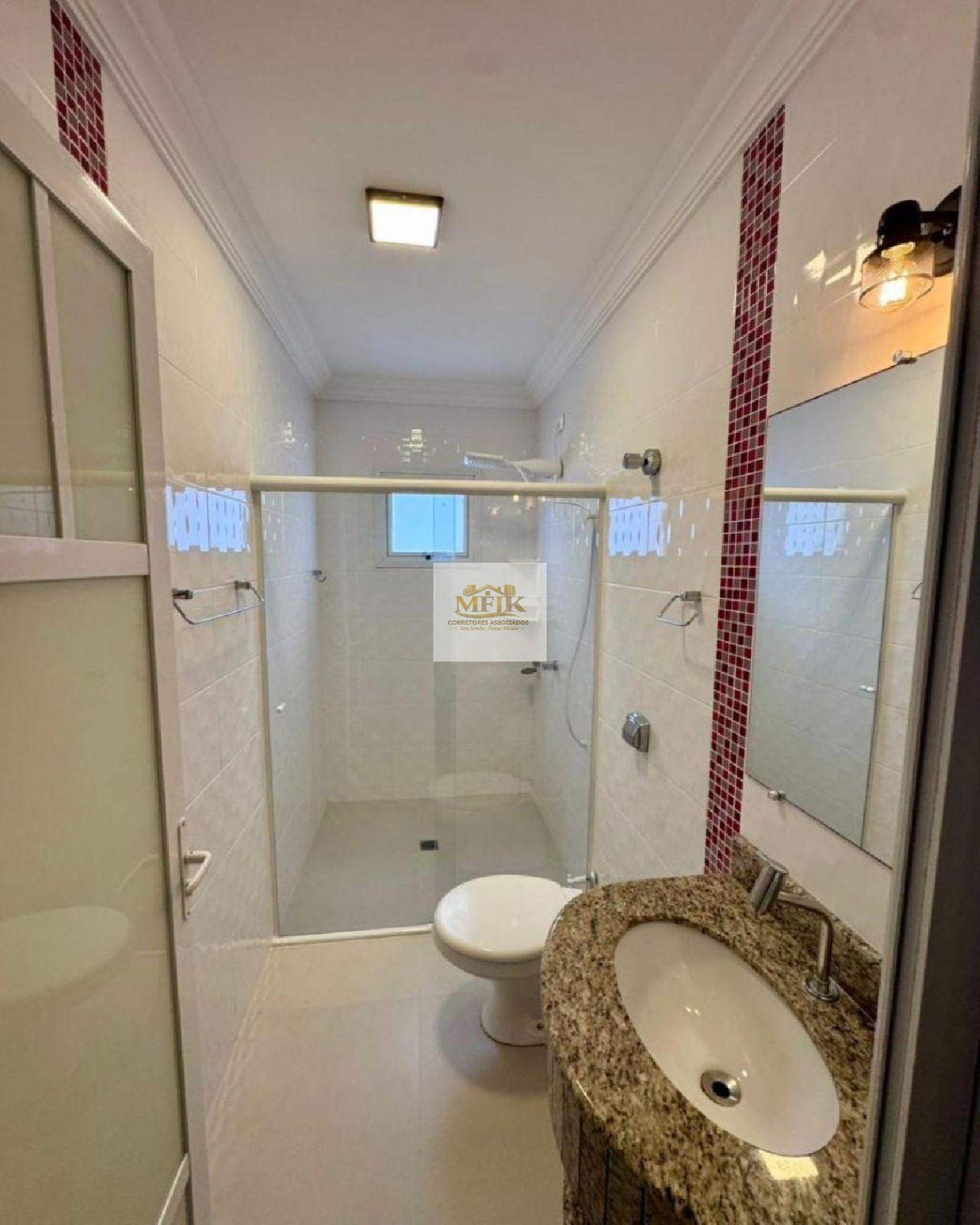 Casa, 4 quartos, 225 m² - Foto 13