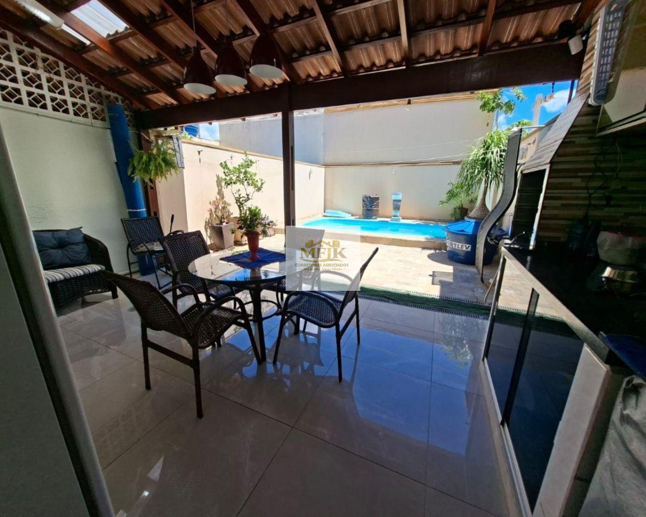 Casa, 4 quartos, 113 m² - Foto 2