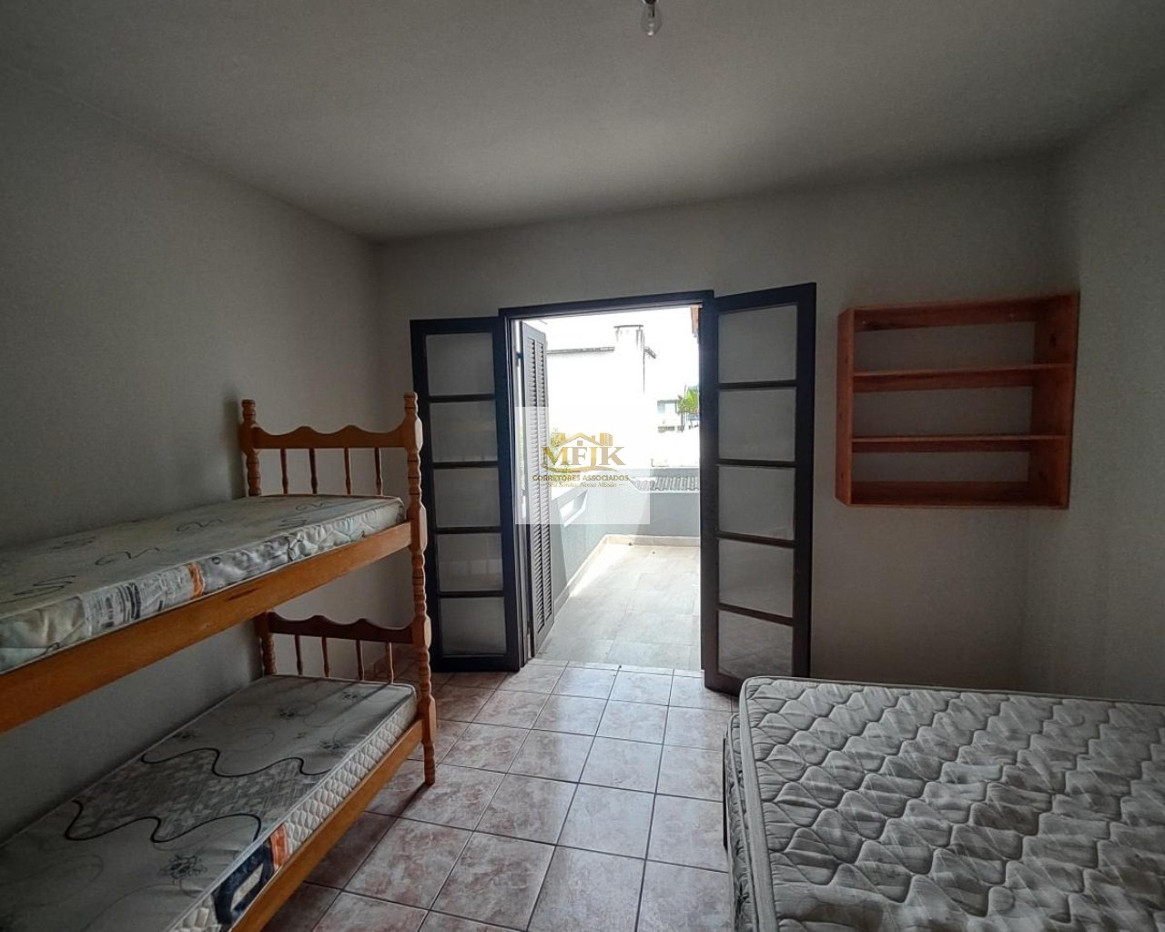 Casa, 6 quartos, 75 m² - Foto 24
