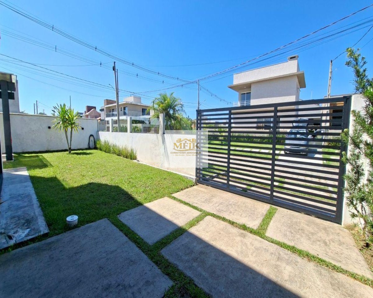 Casa, 4 quartos, 177 m² - Foto 2