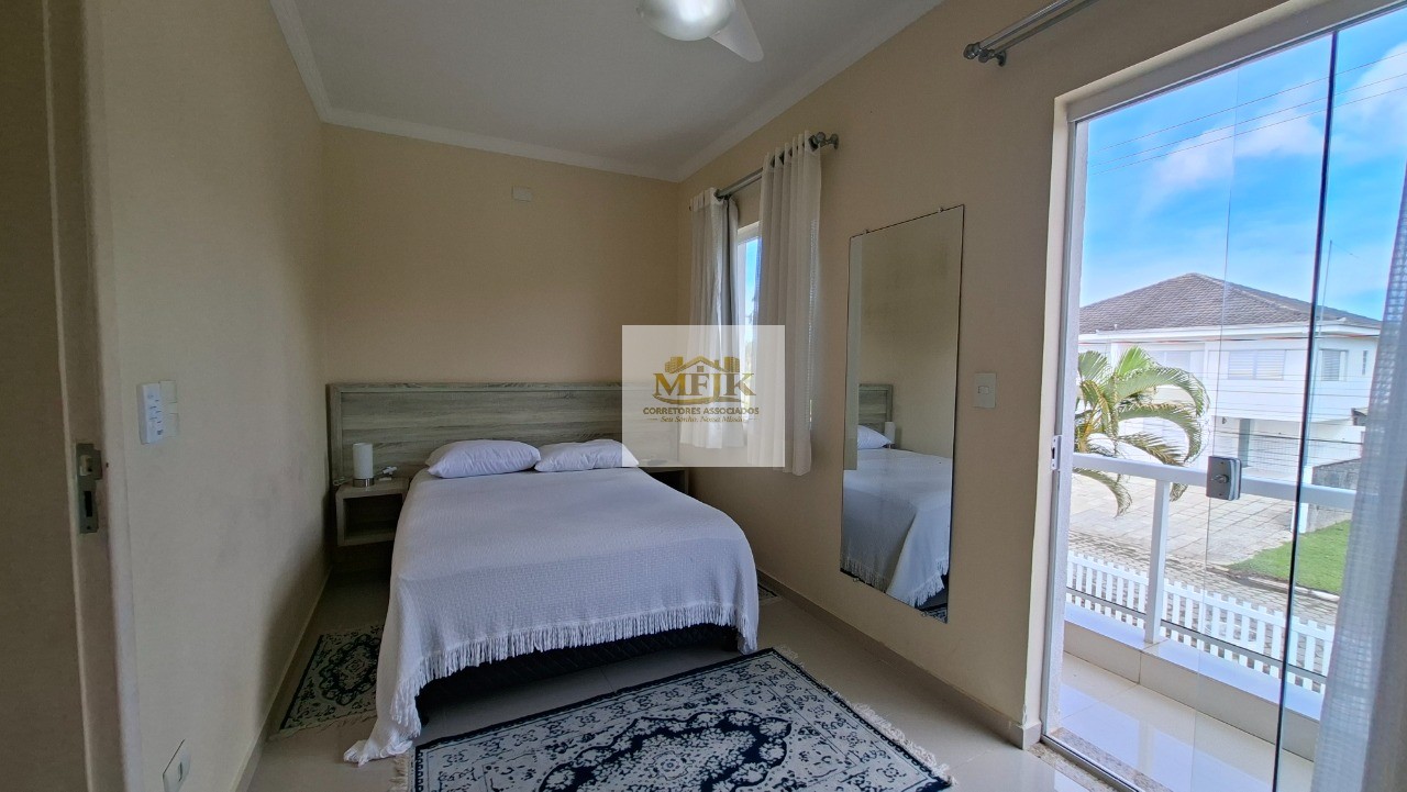 Casa, 3 quartos, 216 m² - Foto 12