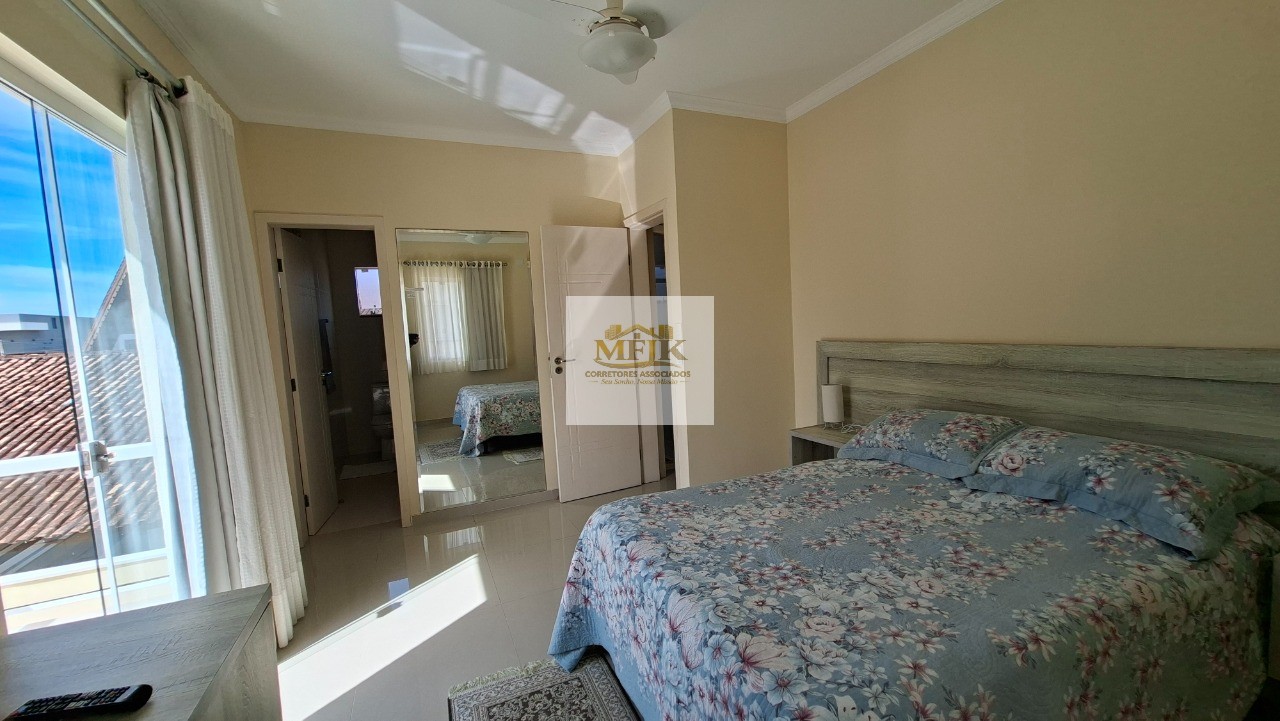 Casa, 3 quartos, 216 m² - Foto 17