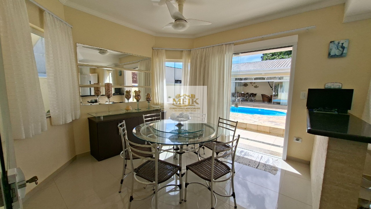 Casa, 3 quartos, 216 m² - Foto 23
