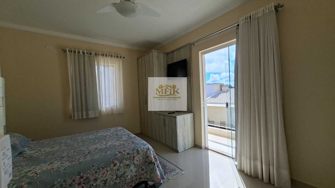 Casa, 3 quartos, 216 m² - Foto 19