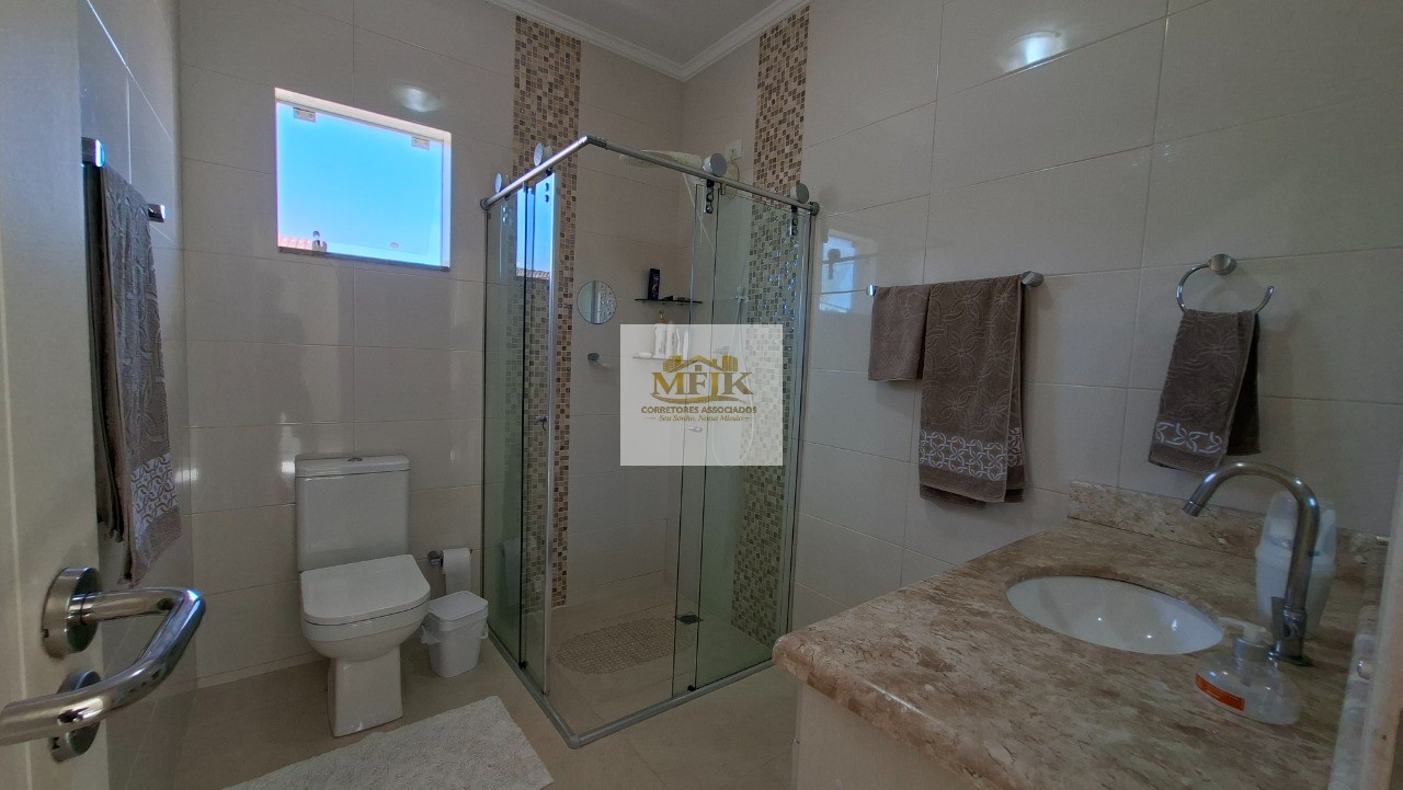 Casa, 3 quartos, 216 m² - Foto 18