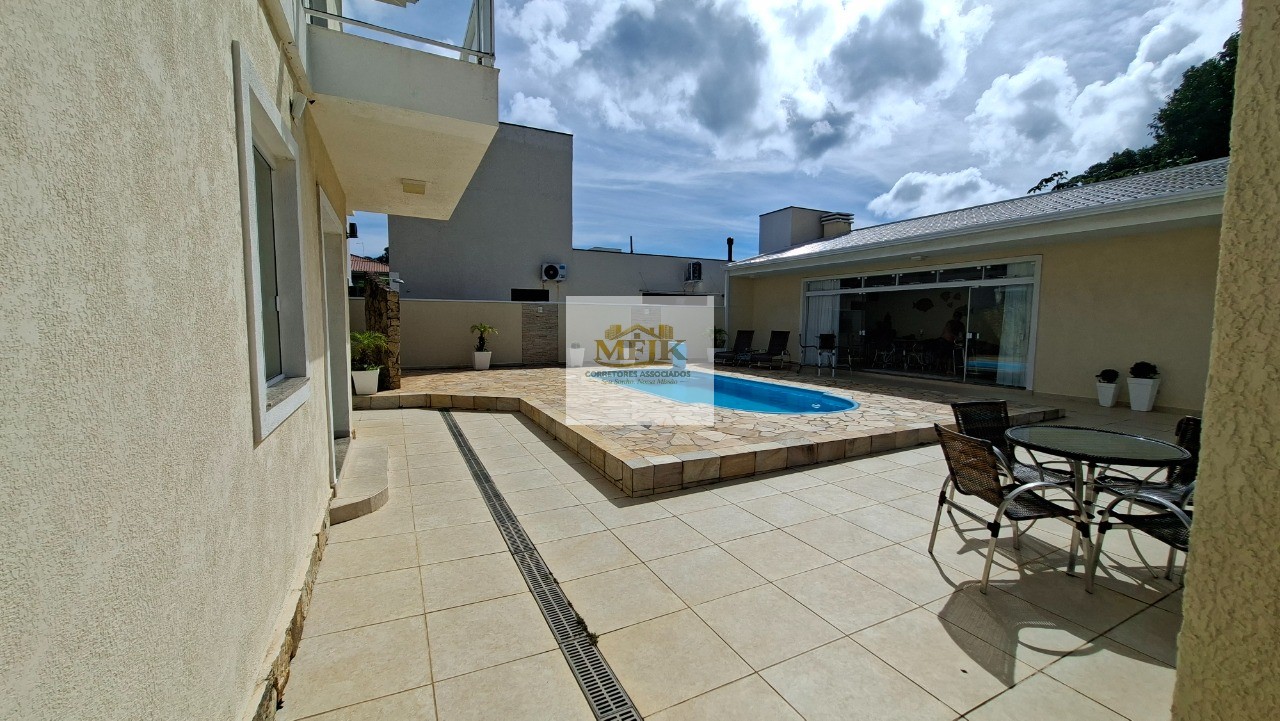 Casa, 3 quartos, 216 m² - Foto 27