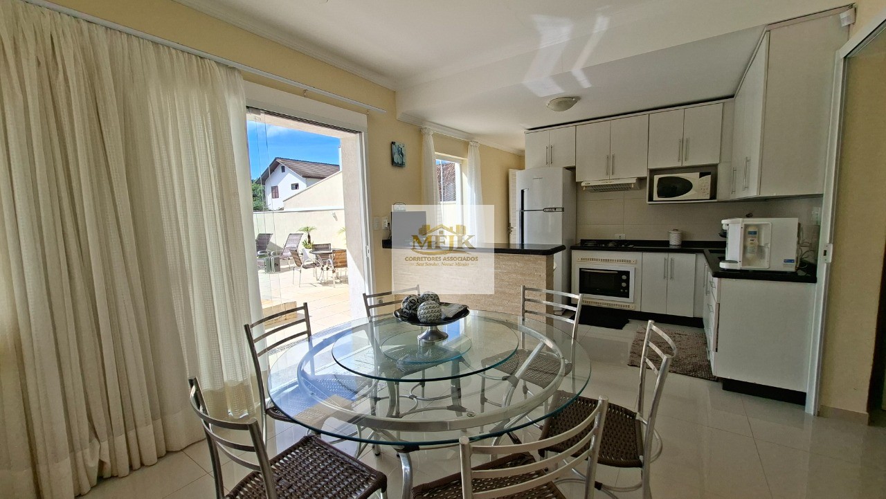 Casa, 3 quartos, 216 m² - Foto 21