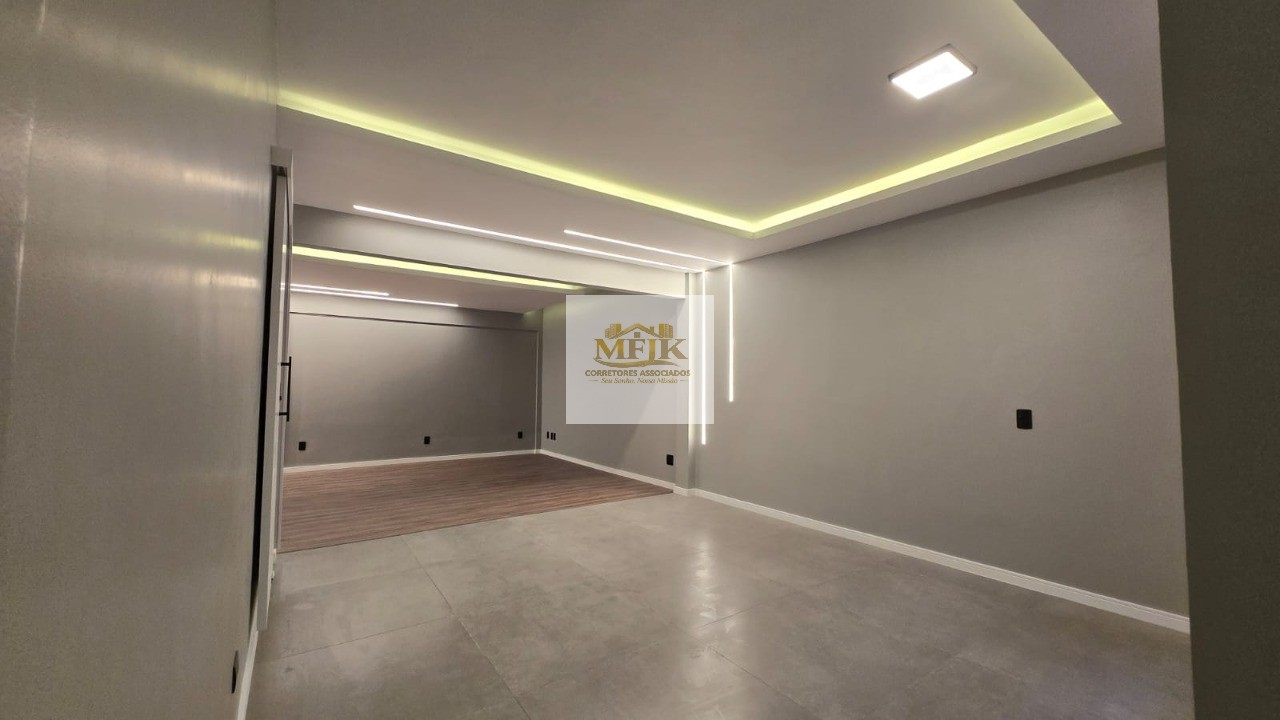 Apartamento, 3 quartos, 136 m² - Foto 2