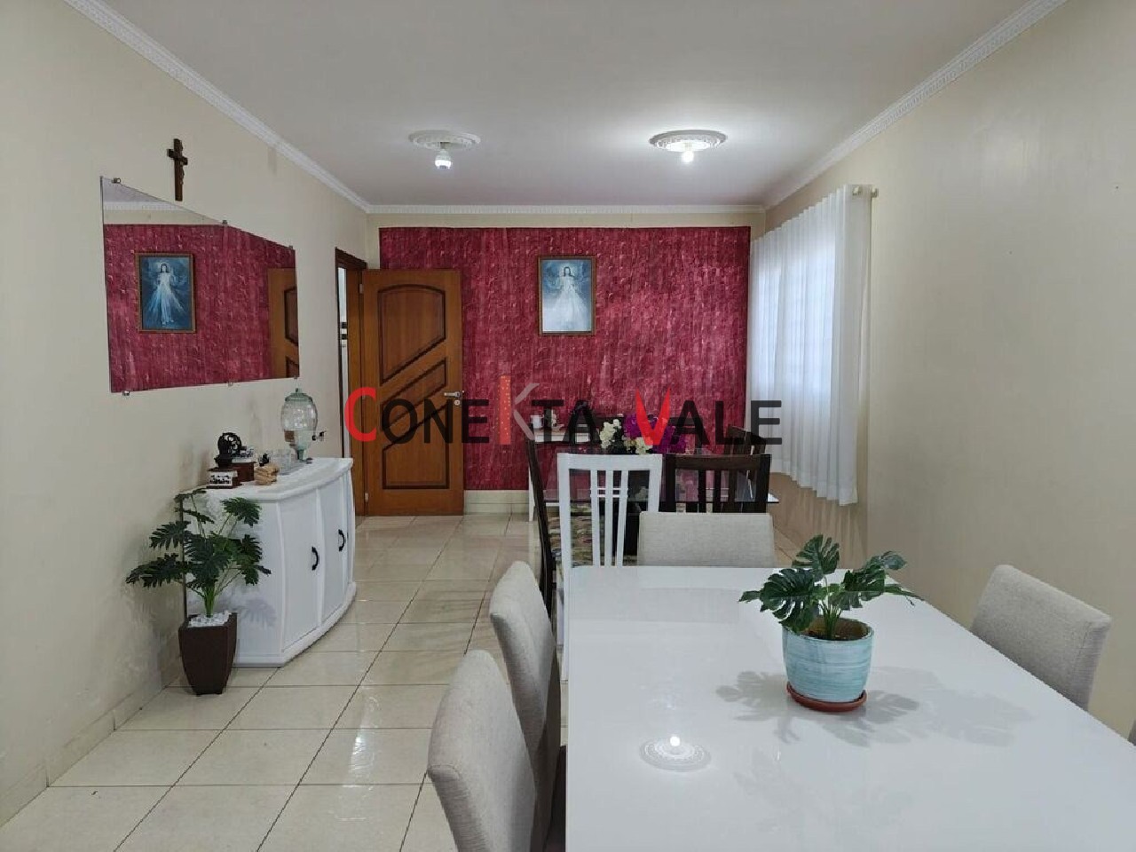 Casa, 4 quartos, 320 m² - Foto 1