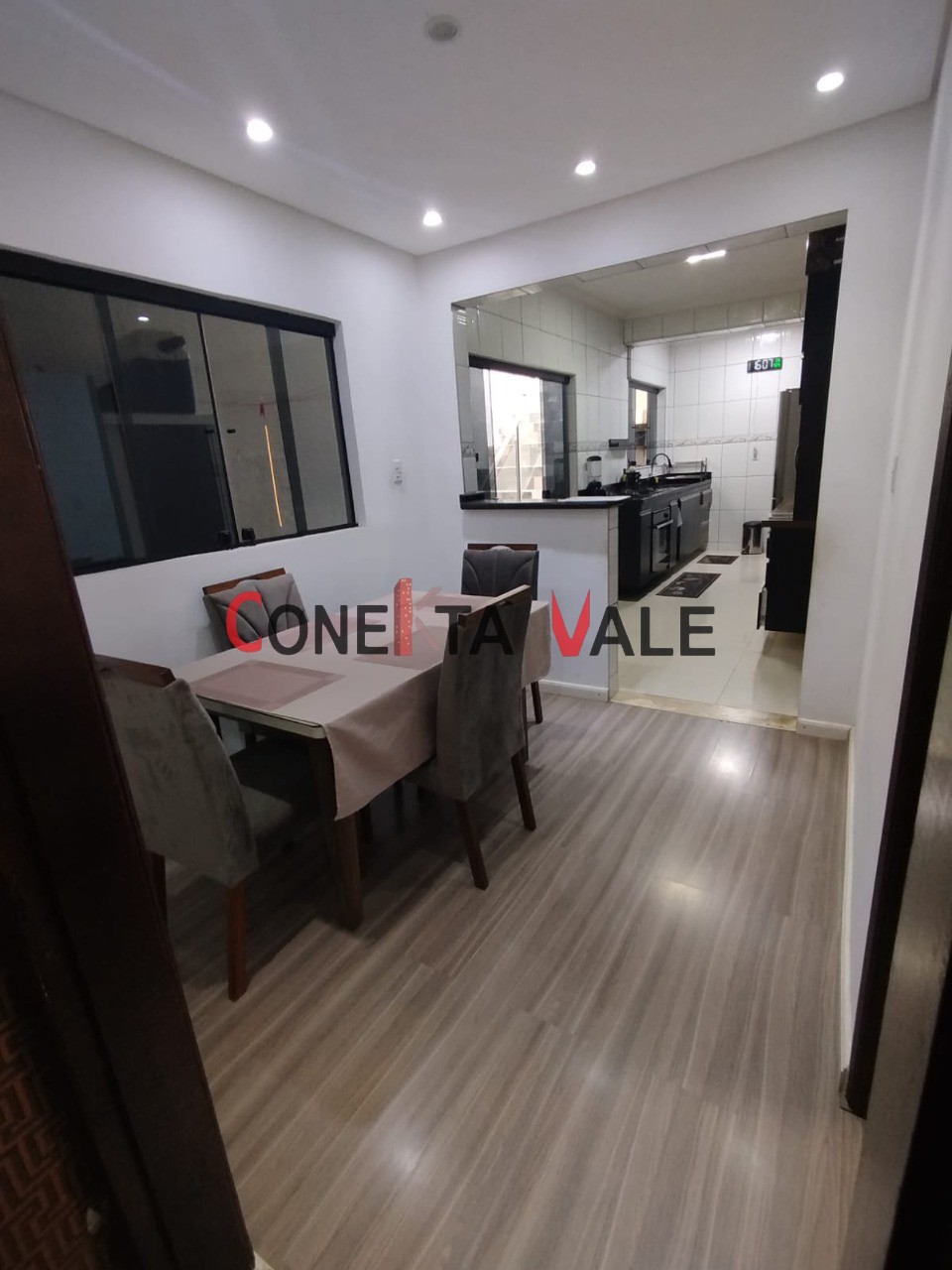 Casa, 3 quartos, 225 m² - Foto 9