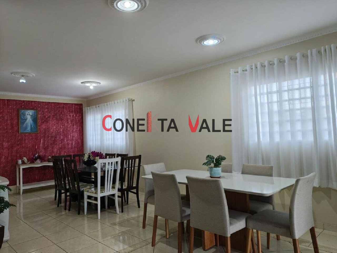 Casa, 4 quartos, 320 m² - Foto 2