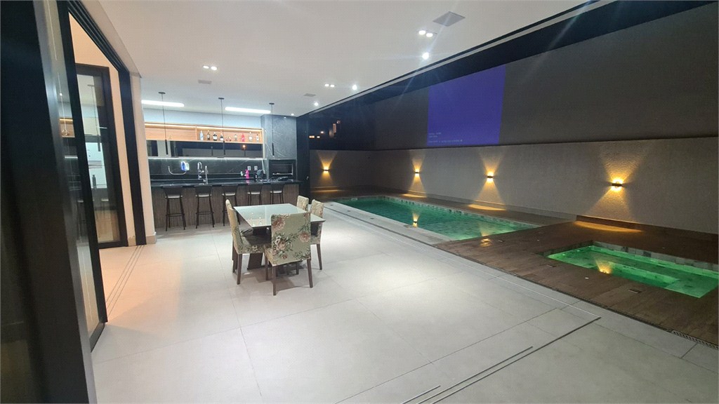 Casa, 3 quartos, 326 m² - Foto 17