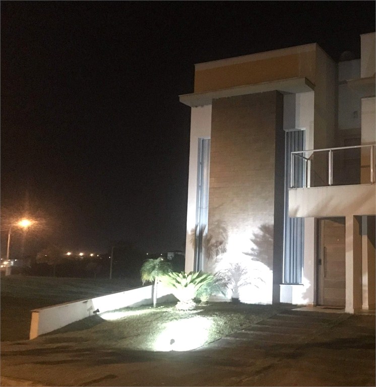 Casa, 3 quartos, 240 m² - Foto 2