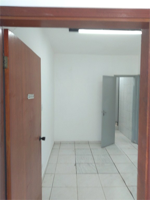 Loja-Salão, 202 m² - Foto 20