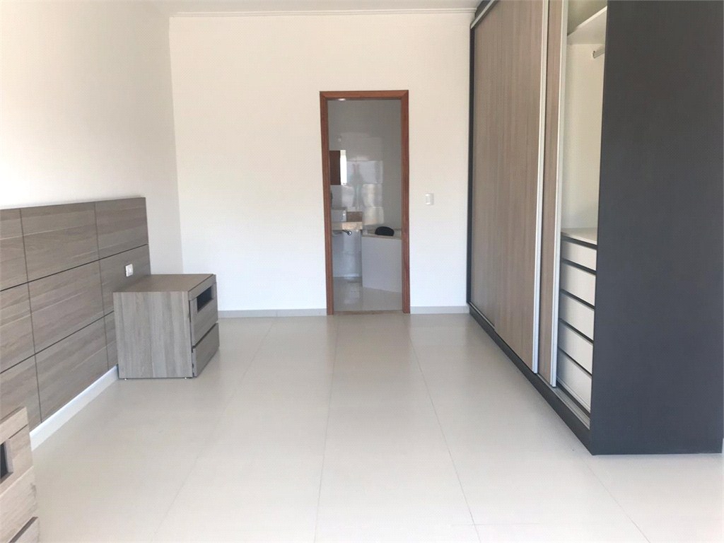 Casa, 3 quartos, 281 m² - Foto 11