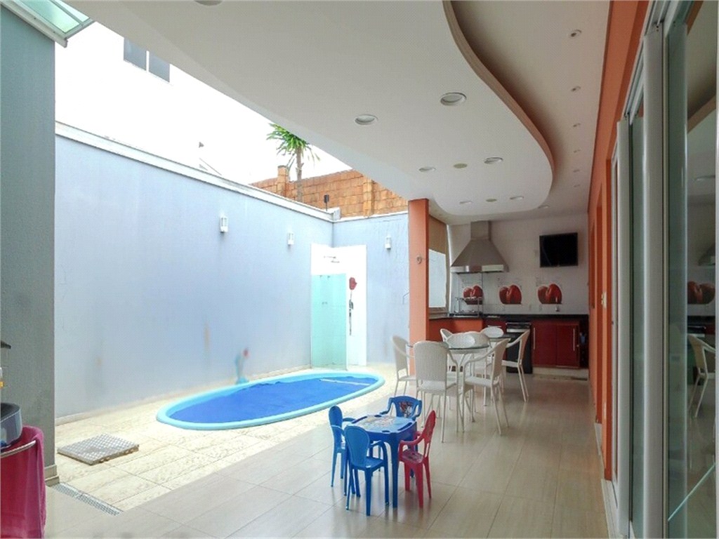 Casa, 3 quartos, 300 m² - Foto 16