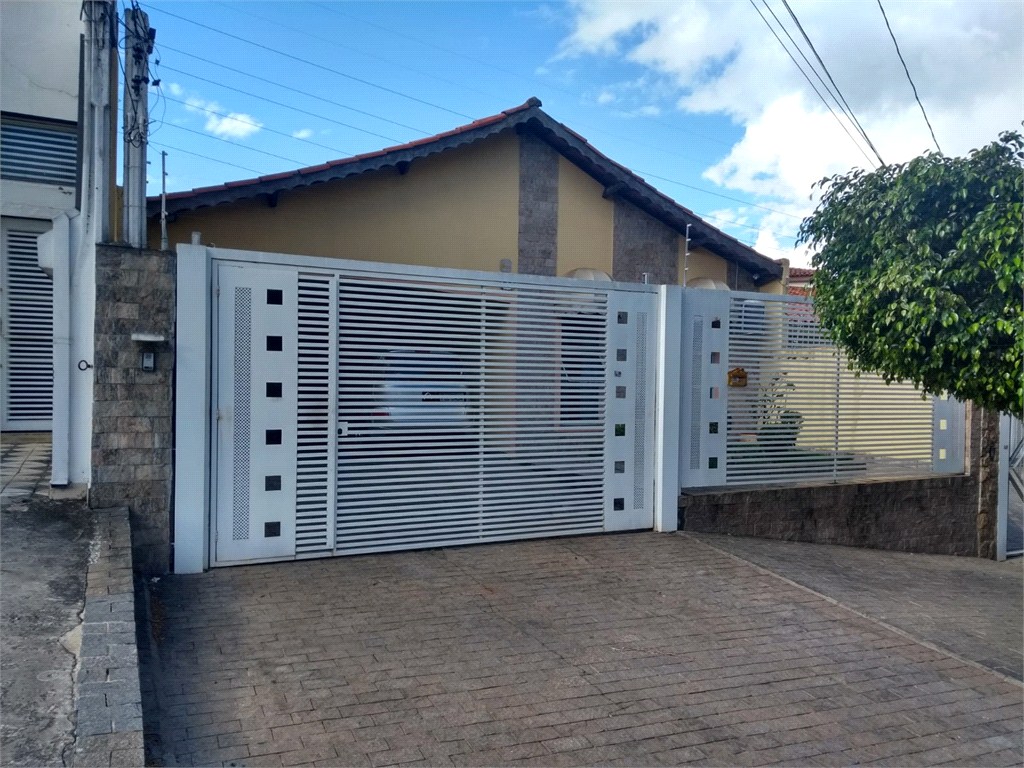Casa, 3 quartos, 230 m² - Foto 28
