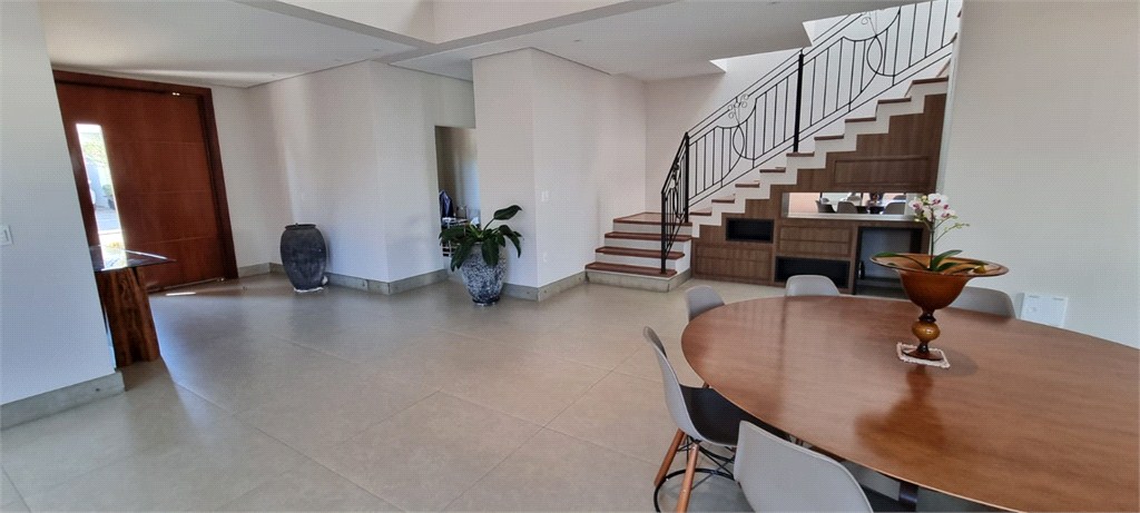 Casa, 4 quartos, 325 m² - Foto 12