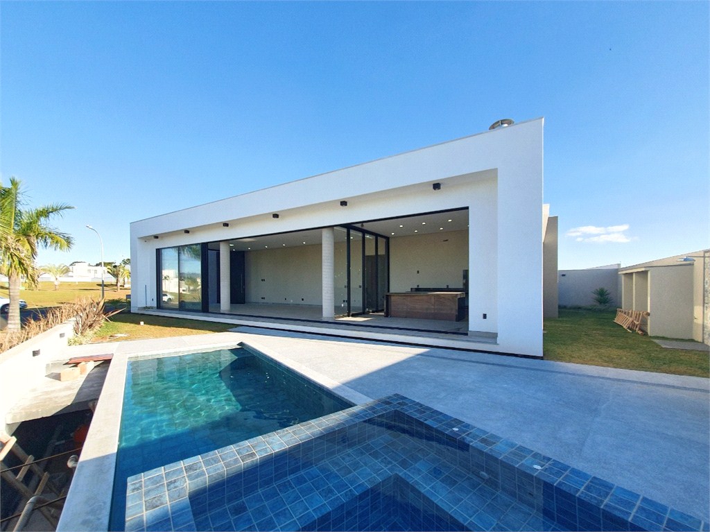 Casa, 3 quartos, 270 m² - Foto 12