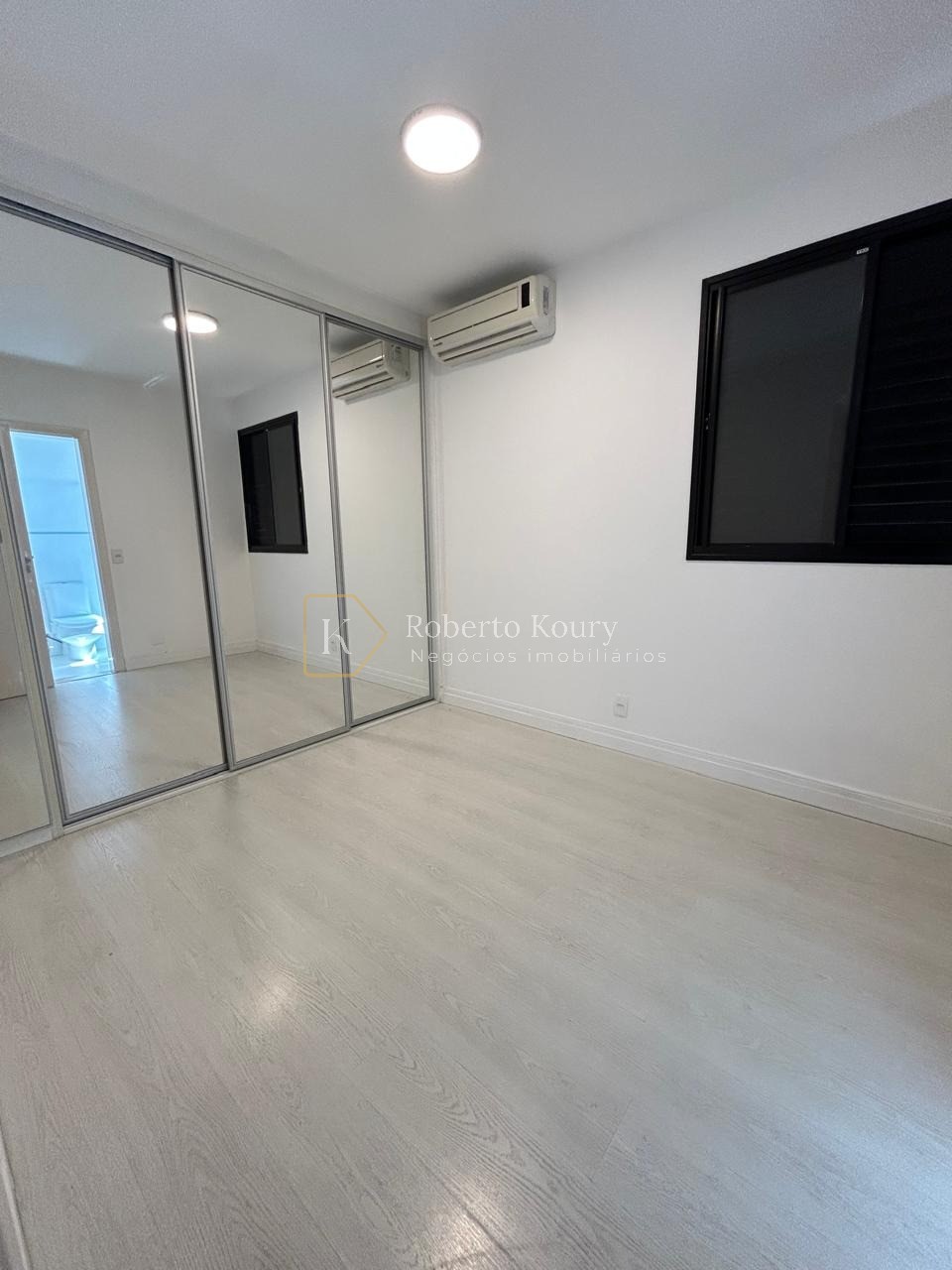Apartamento, 3 quartos, 244 m² - Foto 15