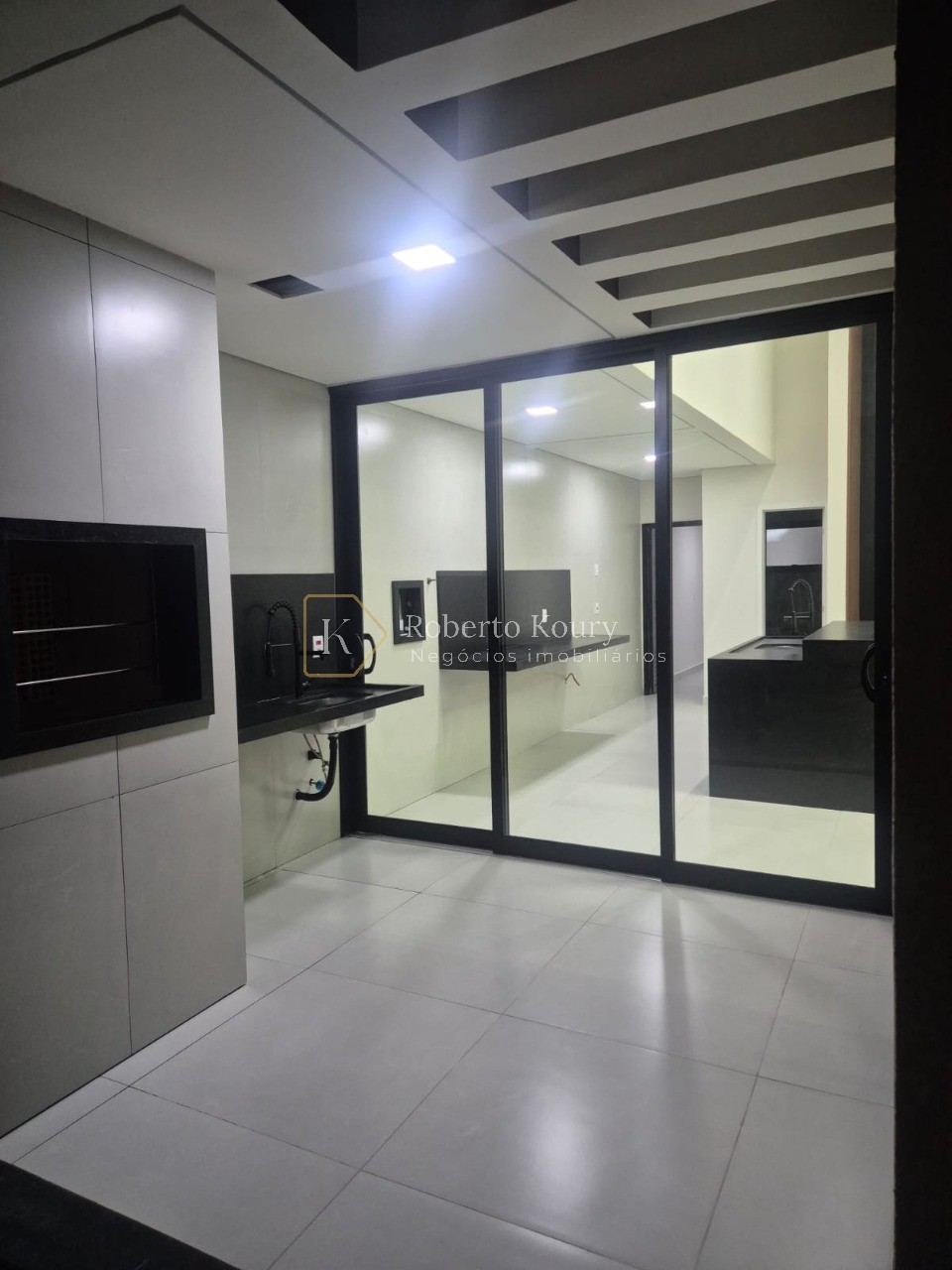 Casa, 3 quartos - Foto 2