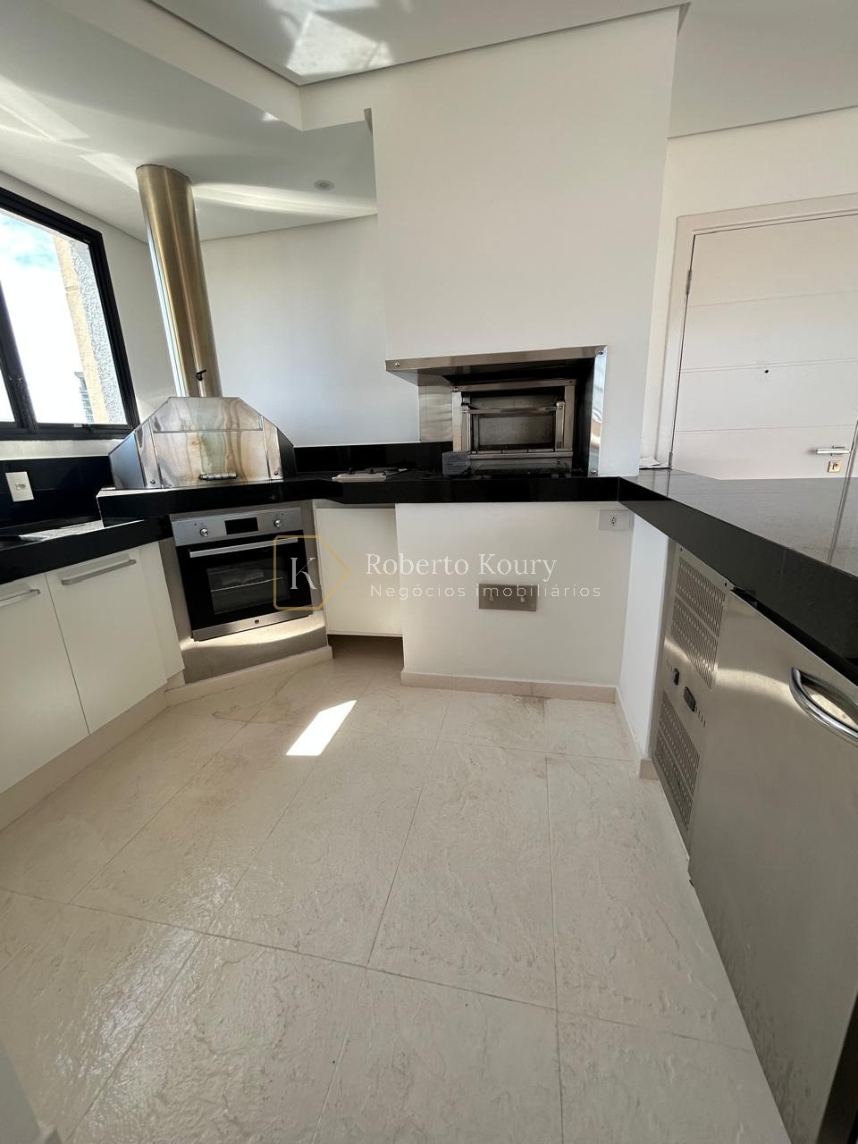 Apartamento, 3 quartos, 244 m² - Foto 8
