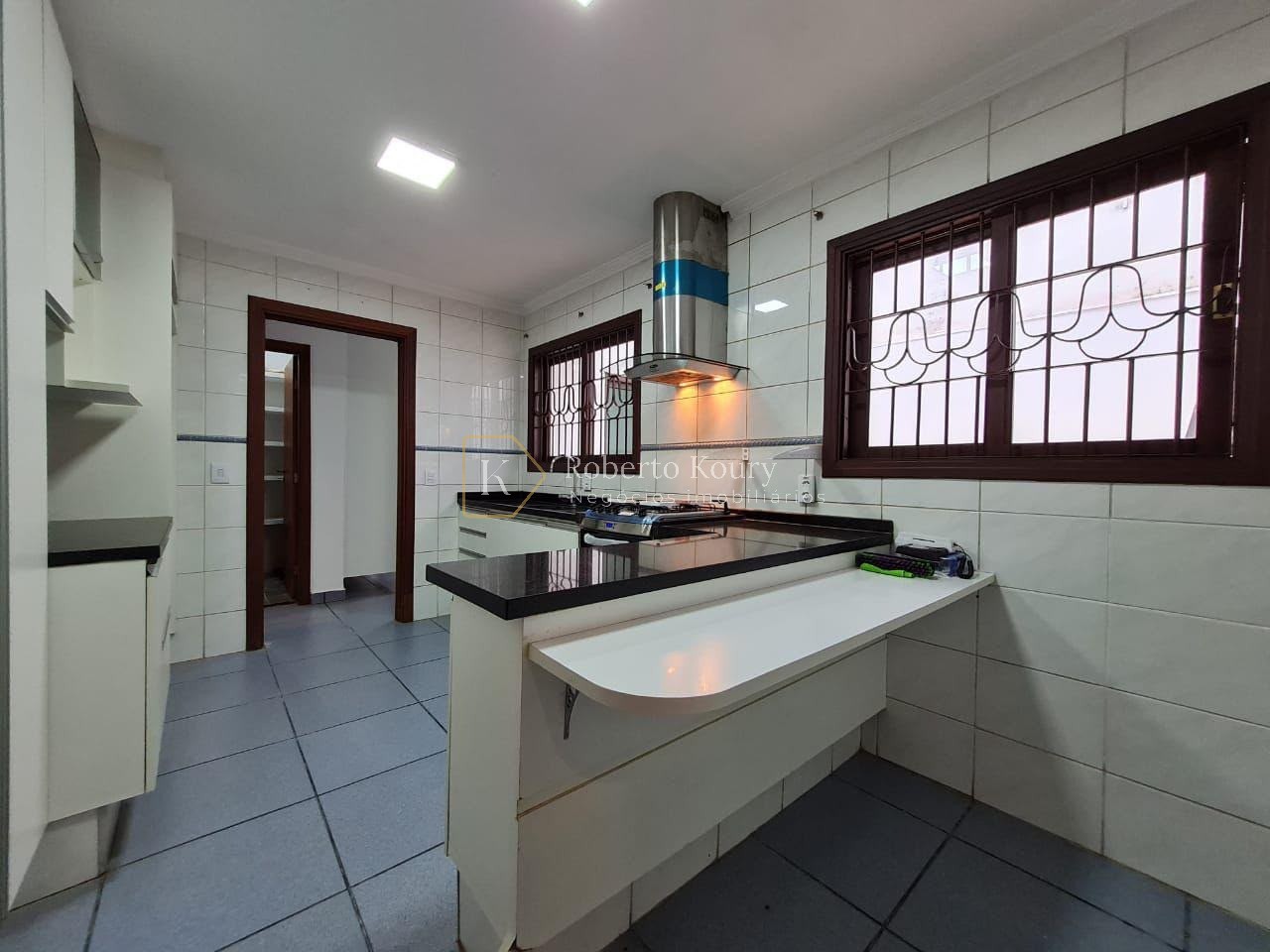 Casa, 4 quartos, 308 m² - Foto 11