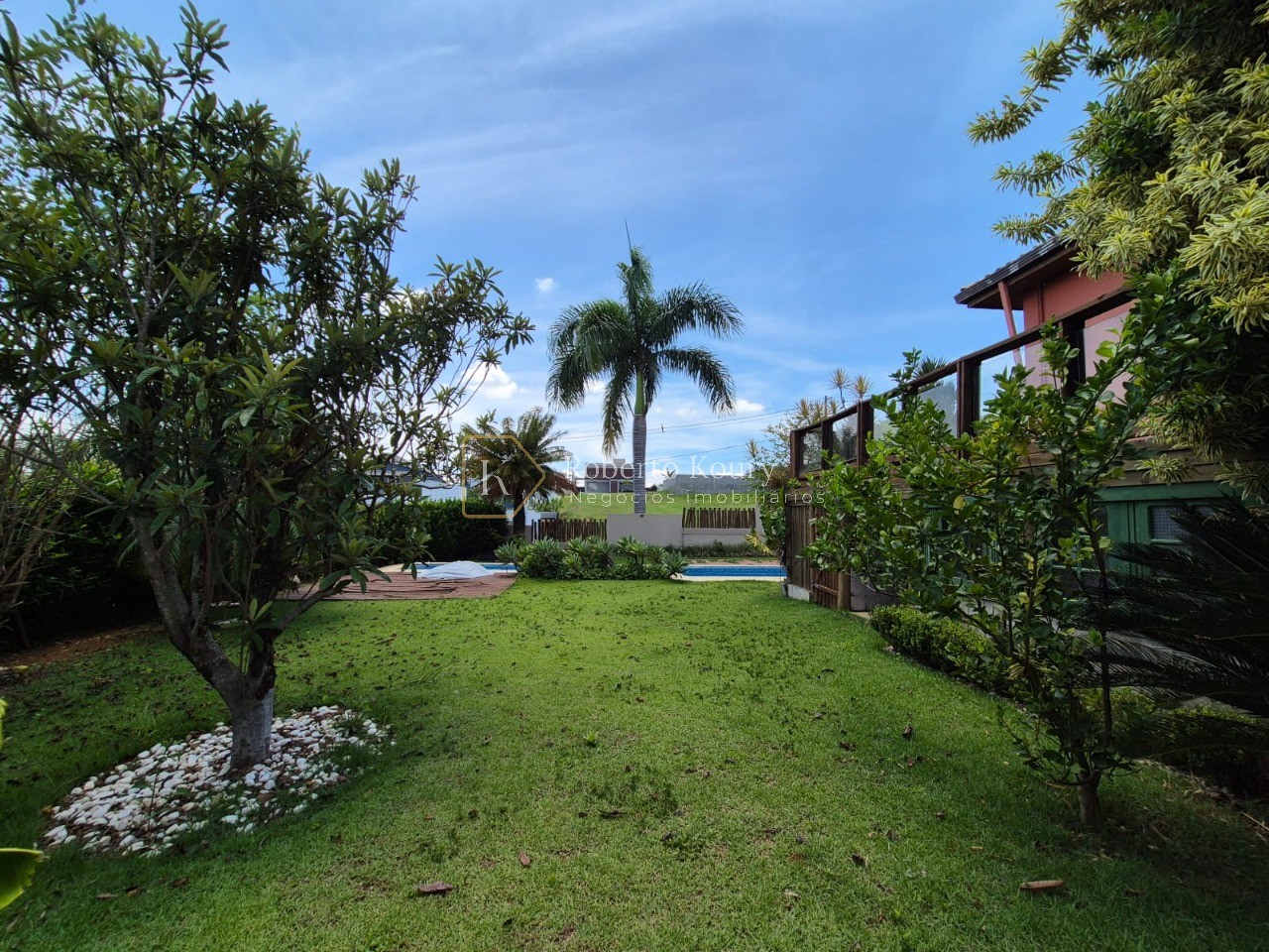 Casa, 3 quartos, 219 m² - Foto 37