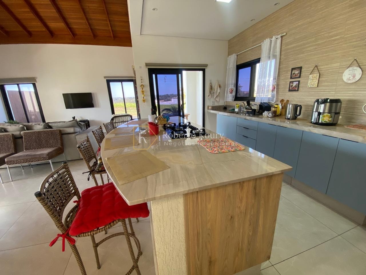 Casa, 4 quartos, 210 m² - Foto 22