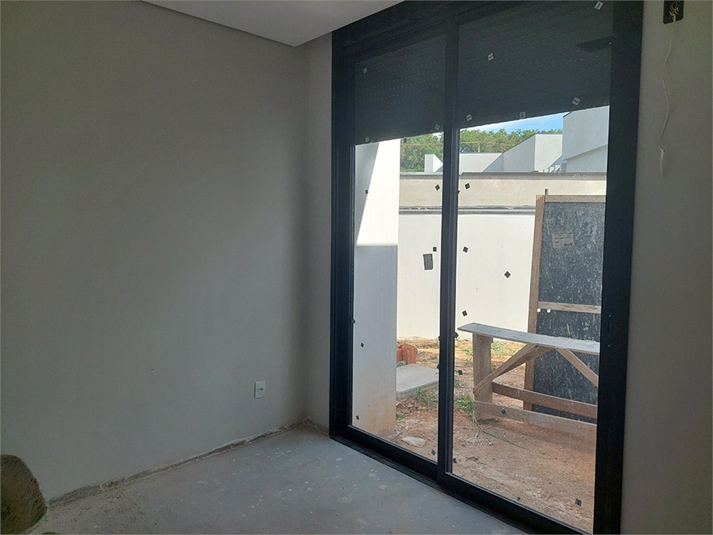 Casa, 3 quartos, 271 m² - Foto 1