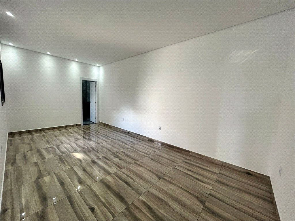 Casa, 3 quartos, 200 m² - Foto 11