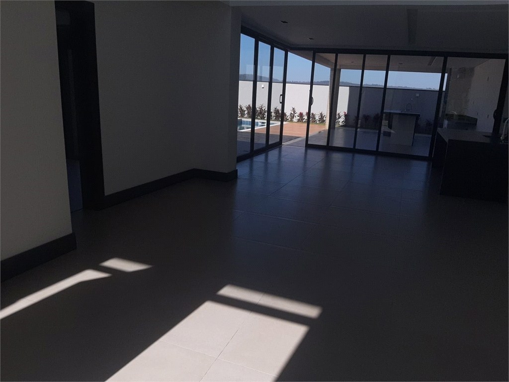Casa, 3 quartos, 240 m² - Foto 26