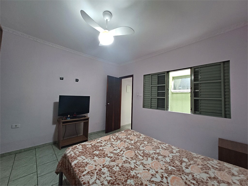 Casa, 5 quartos, 159 m² - Foto 2