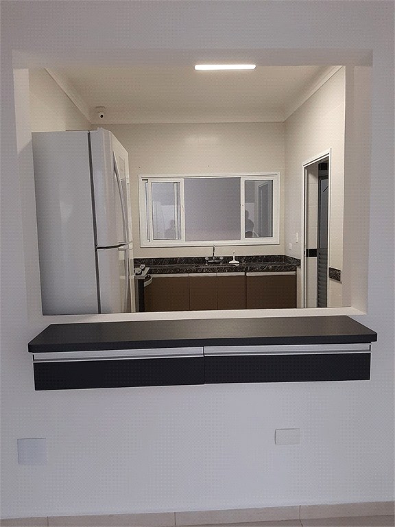 Casa, 3 quartos, 220 m² - Foto 1
