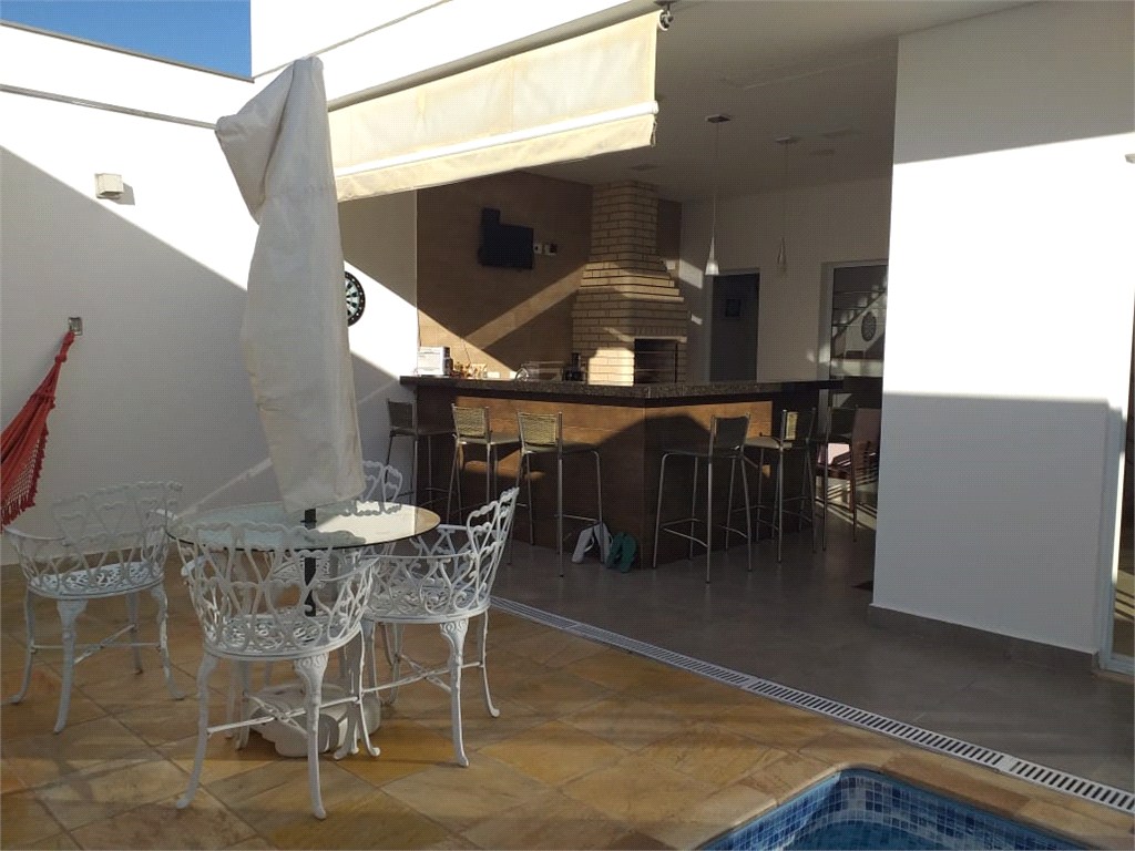 Casa, 3 quartos, 300 m² - Foto 17