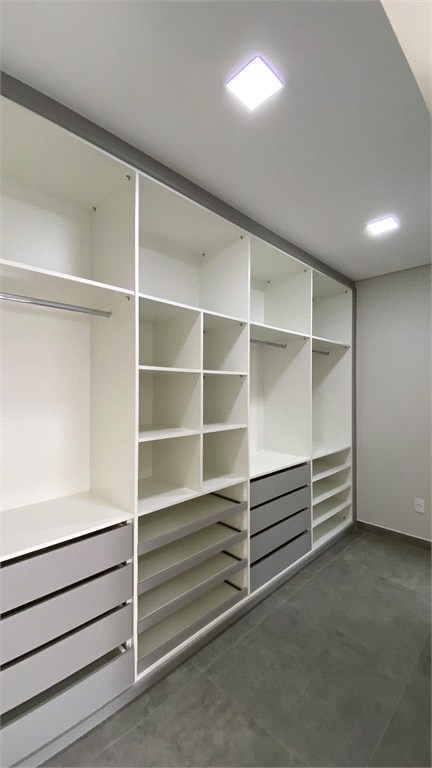 Casa, 3 quartos, 250 m² - Foto 2