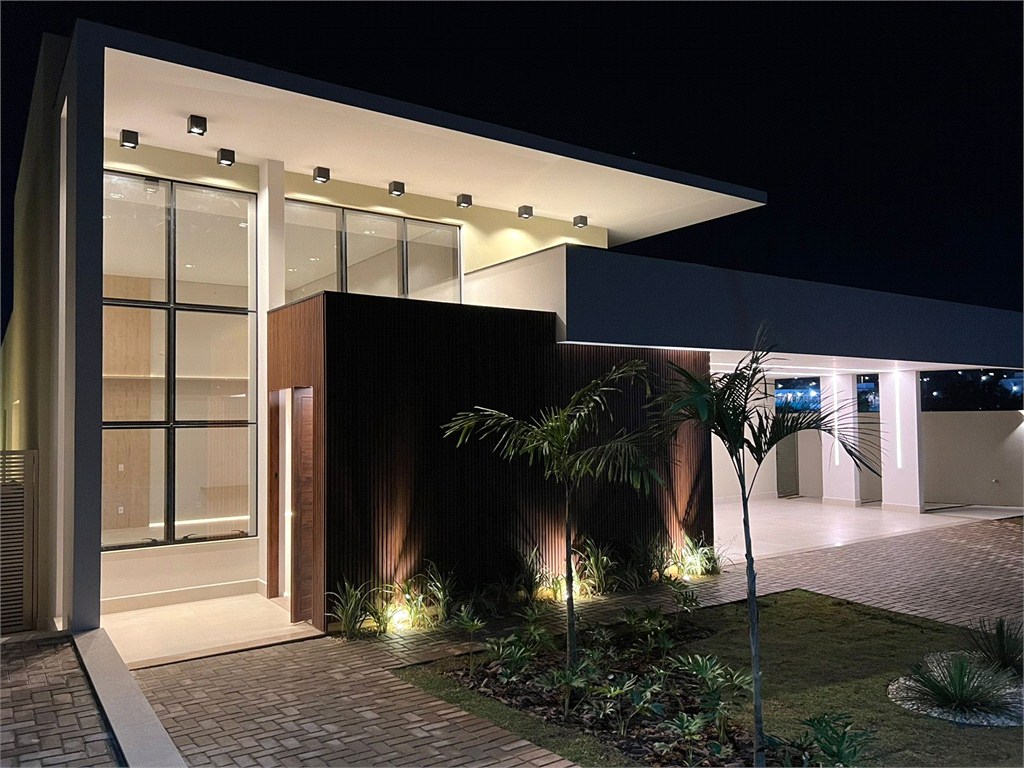 Casa, 3 quartos, 272 m² - Foto 1