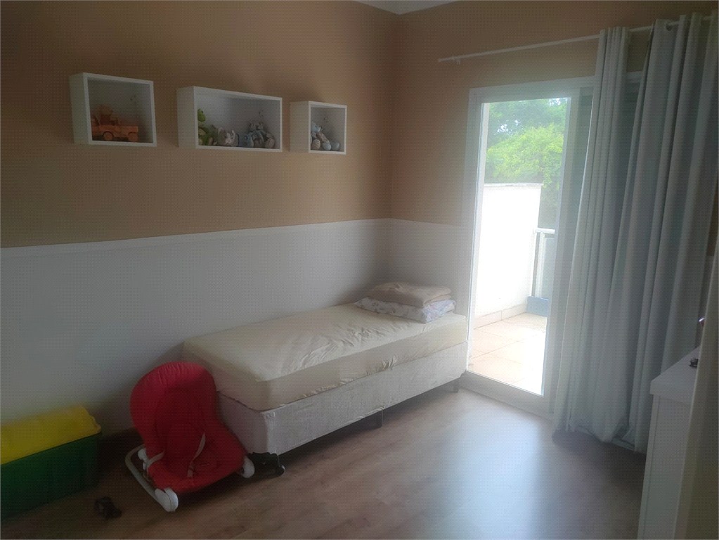 Casa, 3 quartos, 240 m² - Foto 13