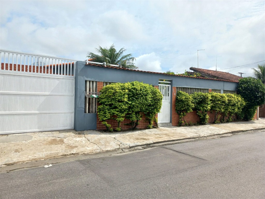 Casa, 3 quartos, 236 m² - Foto 15