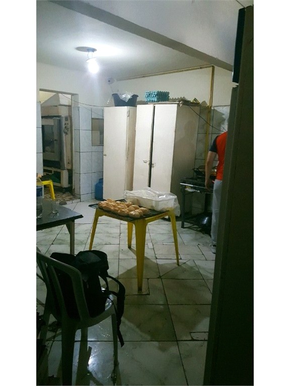 Loja-Salão, 200 m² - Foto 17