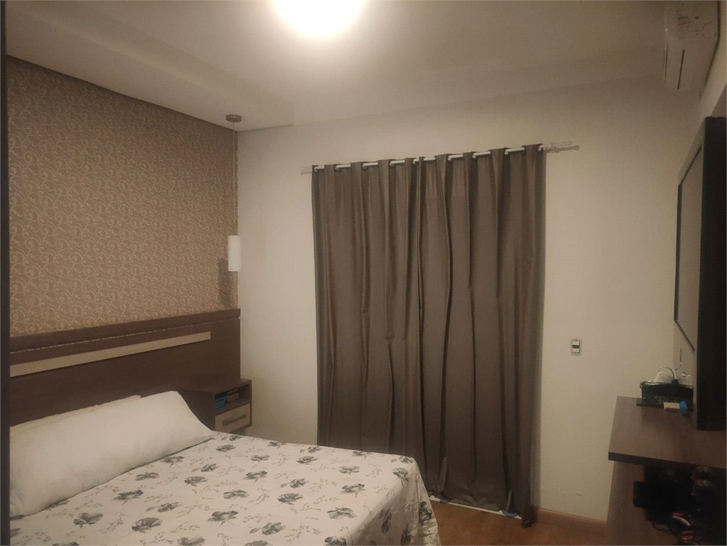 Casa, 3 quartos, 240 m² - Foto 14