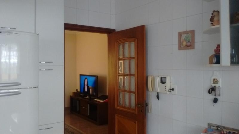 Casa, 3 quartos, 256 m² - Foto 22