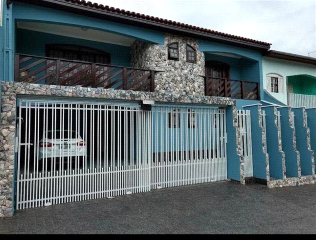 Casa, 3 quartos, 258 m² - Foto 13